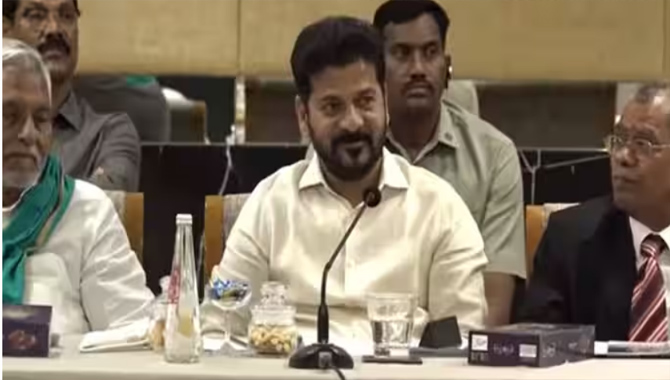 గల్ఫ్ కార్మికుల కోసం ప్రత్యేక బోర్డు : సీఎం రేవంత్