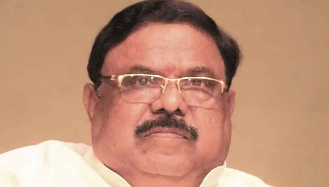 బీఎస్పీలో చేరిన మాజీ ఎంపీ మందా జగన్నాథం