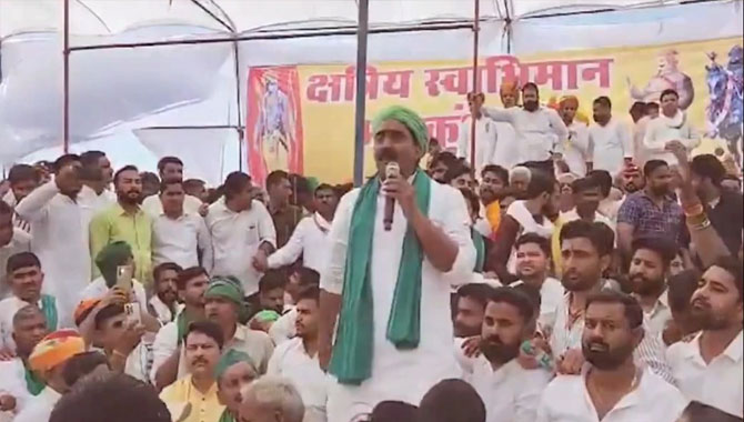 ఆ మూడు స్థానాల్లో బీజేపీ అభ్యర్థులకు ఓట్లేయొద్దు