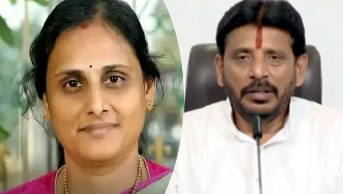 టెక్కలి వైకాపా అభ్యర్థి దువ్వాడ పై రెబల్గా పోటీ చేస్తున్న అతని భార్య..