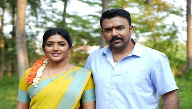 తరుణ్ భాస్కర్, ఈషా రెబ్బా మూవీ వెర్స్ న్యూ మూవీ అనౌన్స్డ్, అక్టోబర్‌లో థియేట్రికల్ రిలీజ్