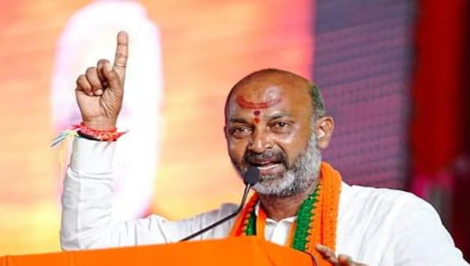 రాక్షసులను రామభక్తులుగా మార్చిన ఘనత బీజేపీదే: బండి సంజయ్