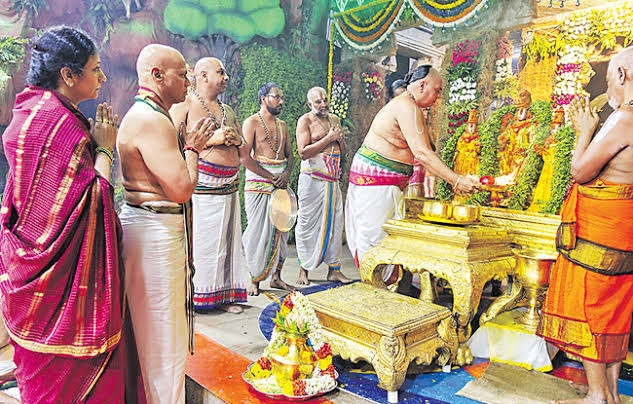 తిరుమలలో వసంతోత్సవాలు ప్రారంభం
