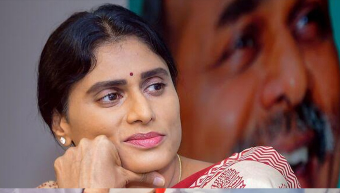 షర్మిల గురువింద నీతుల పై ఫైర్ అవుతున్న నెటిజన్లు ..