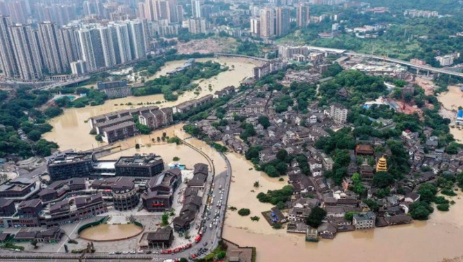 చైనాలో జలప్రళయం.. చైనాలో జలప్రళయం..