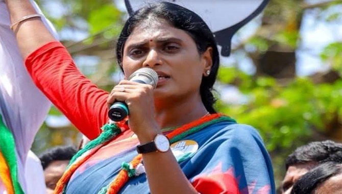 ప్రత్యర్థులపై మాటల దాడి యాత్ర గా సాగిన.. అరకులో షర్మిల న్యాయ యాత్ర..