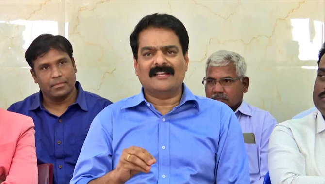 ఇక్కడ మేనేజ్ చేసుకున్నా.. అక్కడికి వెళ్లాక శిక్ష తప్పదు : బ్రదల్ అనిల్