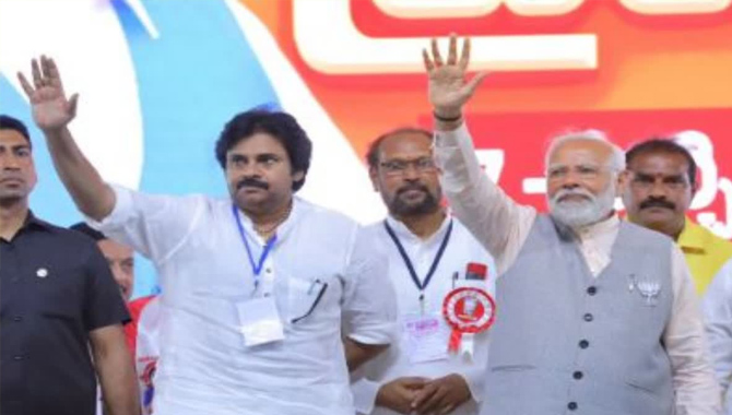 ఏపీ అభివృద్ధి చెందాలంటే.. డబుల్ ఇంజిన్ సర్కారు : మోదీ