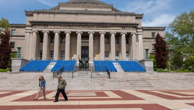 కొలంబియా వర్సిటీ గ్రాడ్యుయేషన్ వేడుక రద్దు కొలంబియా వర్సిటీ గ్రాడ్యుయేషన్ వేడుక రద్దు