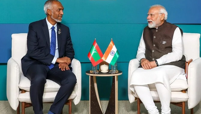 మాల్దీవులకు సాయం వెనక….? మాల్దీవులకు సాయం వెనక….?
