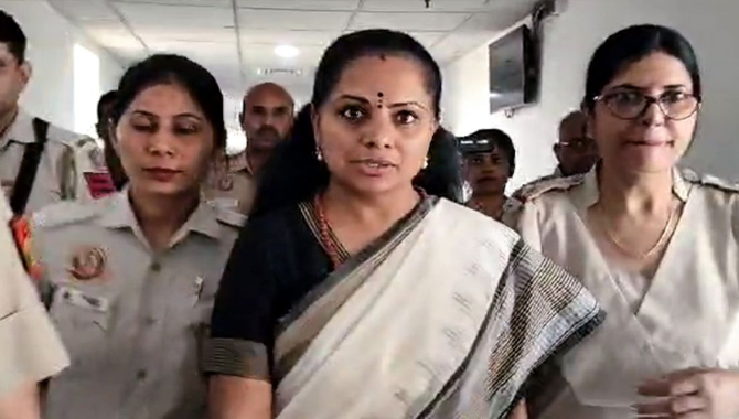 ఎమ్మెల్సీ కవితకు షాక్.. జ్యుడీషియల్ కస్టడీ పొడగింపు