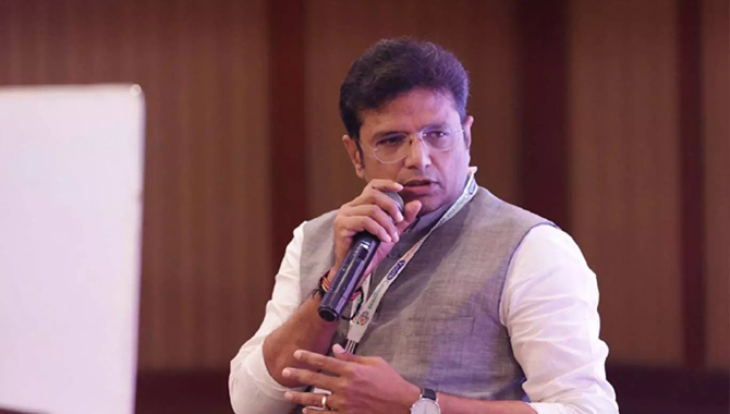 మంత్రి శ్రీధర్‌బాబు అమెరికా పర్యటన