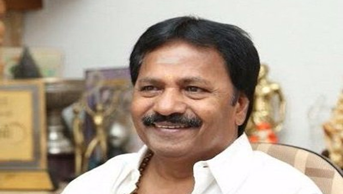 డైరెక్ట‌ర్ ఛేంజ్ పై వీర‌మ‌ల్లు నిర్మాత ఏమ‌న్నారంటే