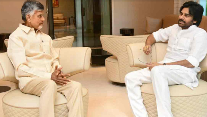 వెకేషన్ నుంచి రియాల్టీ లోకి వచ్చి.. పోలింగ్ సమరానికి సిద్ధమవుతున్న కూటమి నేతలు..