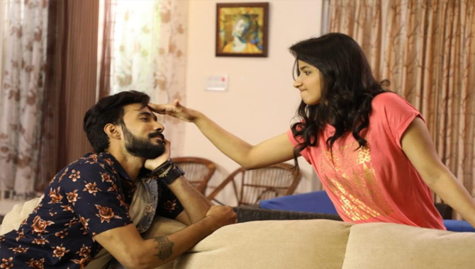 సెన్సార్ కార్యక్రమాలలో విల్లా 369