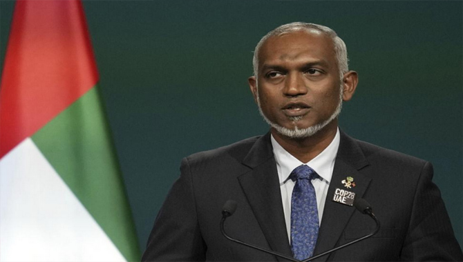 మాల్దీవులు కీలక నిర్ణయం.. ఆ దేశ పౌరులపై నిషేధం మాల్దీవులు కీలక నిర్ణయం.. ఆ దేశ పౌరులపై నిషేధం