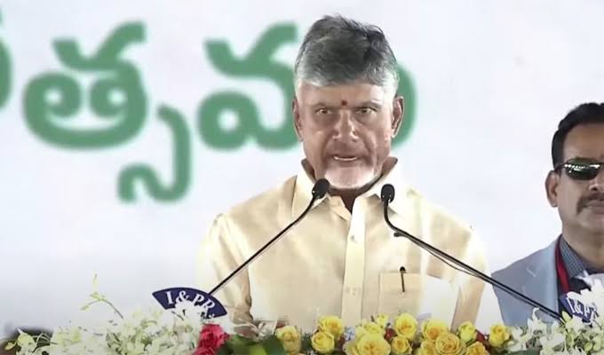 ఏపీ సీఎంగా చంద్రబాబు ప్రమాణ స్వీకారం
