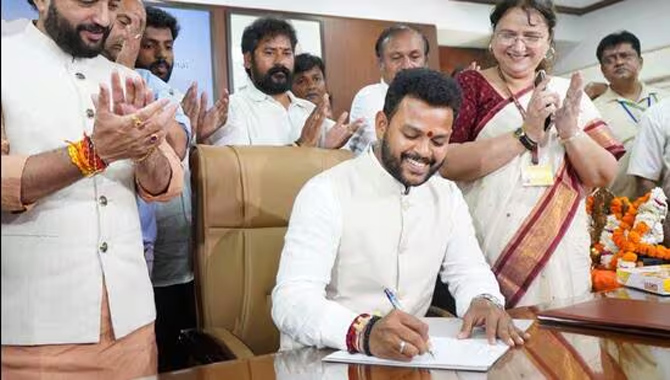 రికార్డు సమయంలో ఆ ఎయిర్‌పోర్టు ను పూర్తి చేస్తాం : కేంద్ర మంత్రి రామ్మోహన్ నాయుడు