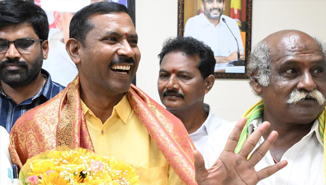 ఆ రెండు పూర్తిచేయడమే మా ప్రభుత్వ లక్ష్యం : పల్లా శ్రీనివాసరావు