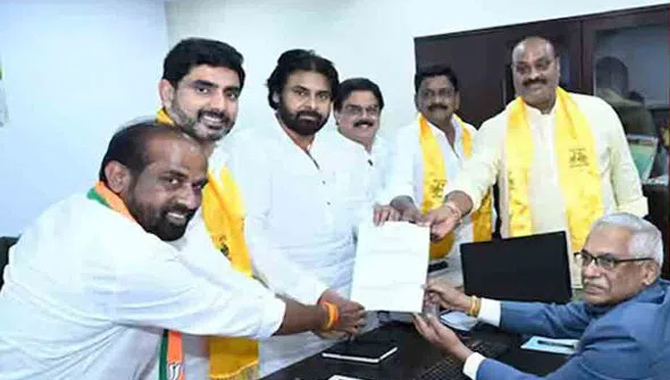 స్పీకర్ పదవికి అయ్యన్నపాత్రుడు నామినేషన్