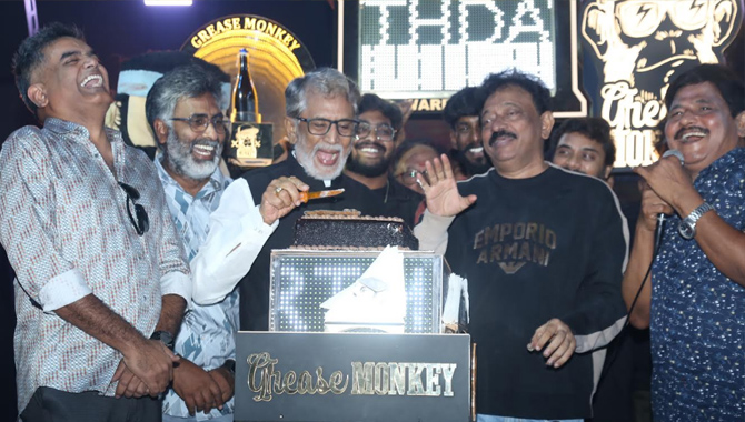 “రేవు” పార్టీలో హేమా హేమీలు మురళీ మోహన్, ఆర్జీవీ, అనన్య నాగళ్ల