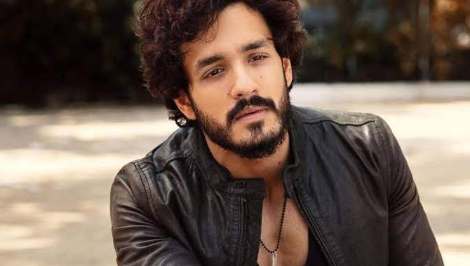 ఛాలెంజింగ్ మూవీ చేయ‌నున్న అఖిల్