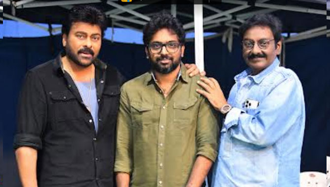 చిరంజీవి ‘విశ్వంభర’ సెట్స్ లో బ్లాక్ బస్టర్ డైరెక్టర్ వివి వినాయక్