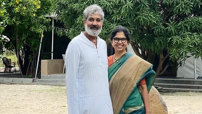 దర్శకుడు రాజమౌళి దంపతులకు అరుదైన గౌరవం