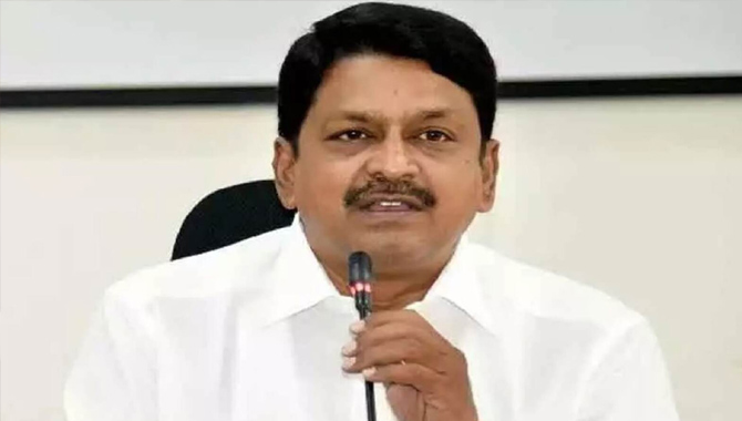 ఆ హోదా రావడానికి ఆయనకు ఓ పదేళ్లు పడుతుంది : పయ్యావుల