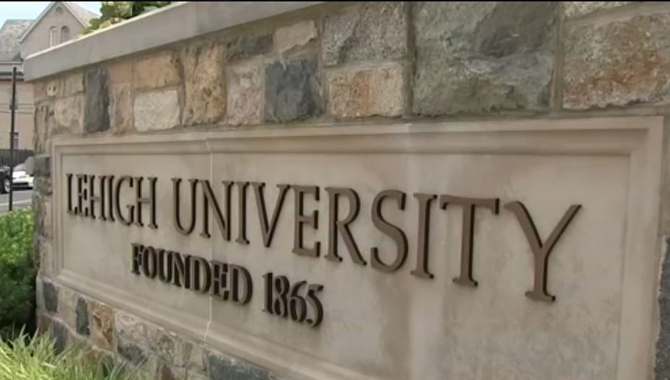 అమెరికాలో భారత విద్యార్థి బహిష్కరణ.. ఎందుకో తెలుసా?