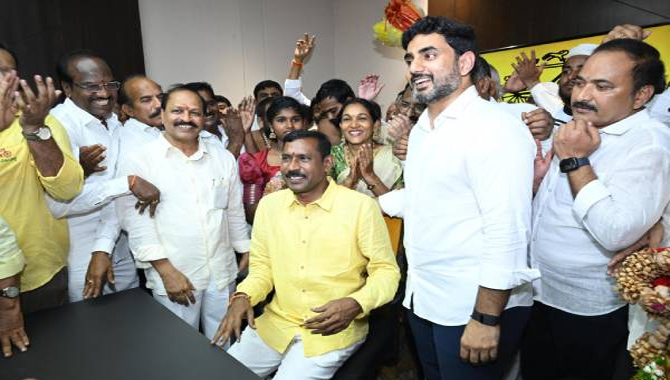 కార్యకర్తలకు సముచిత స్థానం  : పల్లా శ్రీనివాసరావు