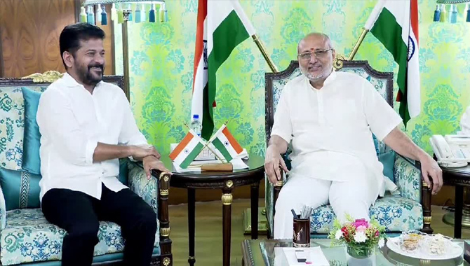 గవర్నర్‌ రాధాకృష్ణన్‌తో  సీఎం రేవంత్‌ రెడ్డి భేటీ