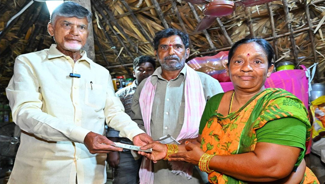రాష్ట్ర చరిత్రలో ఇదొక రికార్డు : సీఎం చంద్రబాబు