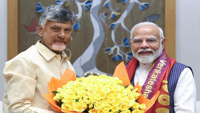 హస్తినలోనూ అభివృద్ధిరాగం…