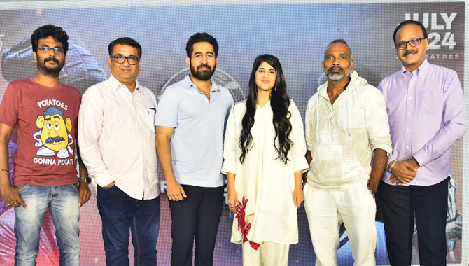 Vijay Antony’s Poetic Action Film “Toofan” Trailer Introduction Event held grandly
