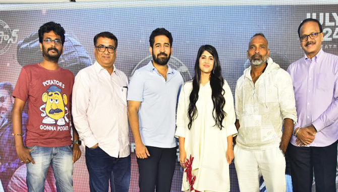 విజయ్ ఆంటోనీ “తుఫాన్” ట్రైలర్ ఇంట్రడక్షన్ ఈవెంట్,  ఈ నెల 26న విడుదల కానున్న మూవీ