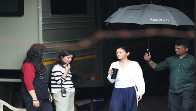 Alpha Alia Bhatt snapped shooting for her YRF Spy Universe film!