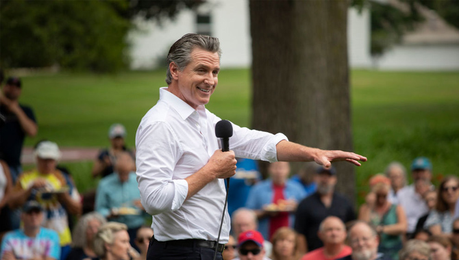 కాలిఫోర్నియాలో సగం అంకురాలు ప్రవాసులవే కాలిఫోర్నియాలో సగం అంకురాలు ప్రవాసులవే