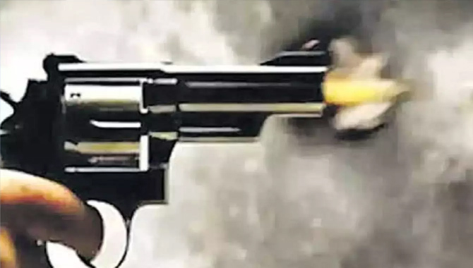 కాలిఫోర్నియాలో కాల్పులు.. నలుగురు మృతి