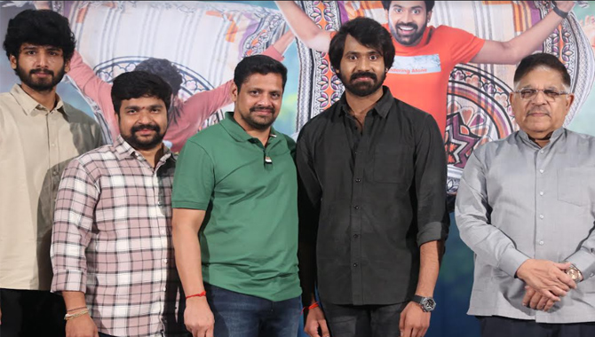 ‘ఆయ్’ చిత్రం అందరినీ ఆకట్టుకునేలా ఉంటుంది.. థీమ్ సాంగ్ లాంచ్ ఈవెంట్‌లో అల్లు అరవింద్