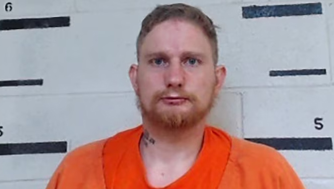 అమెరికాలో కాల్పులు… అయిదుగురు మృతి