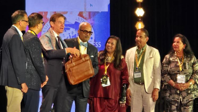 Dr. Mehmet Oz Presents Keynote Address On “Living The Good Life”