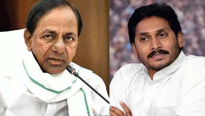 ఆ విషయం లో బీఆరెస్స్ ను ఫాలో అవుతున్న జగన్ పార్టీ..