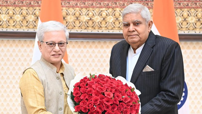 ఉపరాష్ట్రపతిని కలిసిన గవర్నర్‌ జిష్ణుదేవ్‌ వర్మ