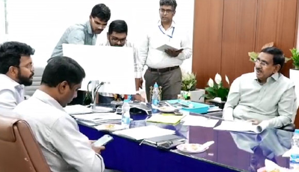 ఆగస్టు 15న అన్న క్యాంటీన్లు ప్రారంభం : నారాయణ