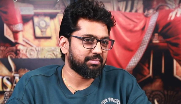 విశ్వంభ‌ర‌పై అంచ‌నాలు పెంచిన డైరెక్ట‌ర్