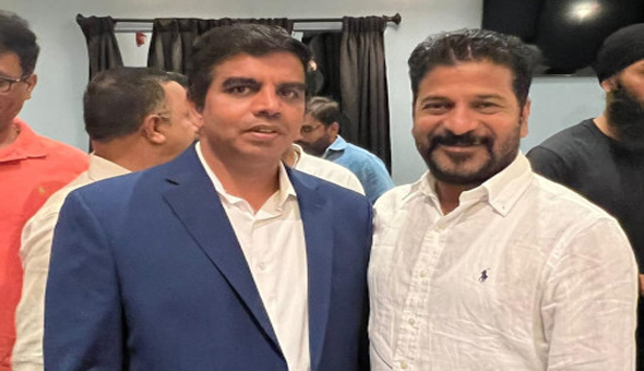 సీఎం రేవంత్‌ను కలిసిన రావి నారాయణ రెడ్డి సేవా సంస్థ సభ్యులు