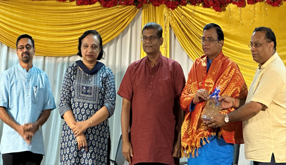 మలేషియా తెలుగు ఫౌండేషన్ ఆధ్వర్యంలోశ్రీ జొన్నవిత్తుల గారి తో చర్చా కార్యక్రమం మలేషియా తెలుగు ఫౌండేషన్ ఆధ్వర్యంలోశ్రీ జొన్నవిత్తుల గారి తో చర్చా కార్యక్రమం