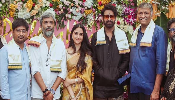 ప్ర‌భాస్-హ‌ను.. చాలా పెద్ద సెట‌ప్పే ఉందిగా