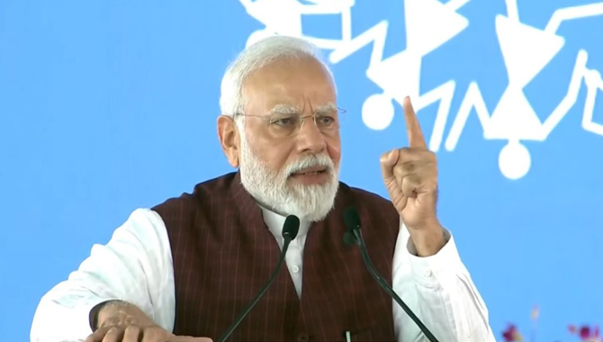 మాకూ ఓ మోడీ కావాలి…